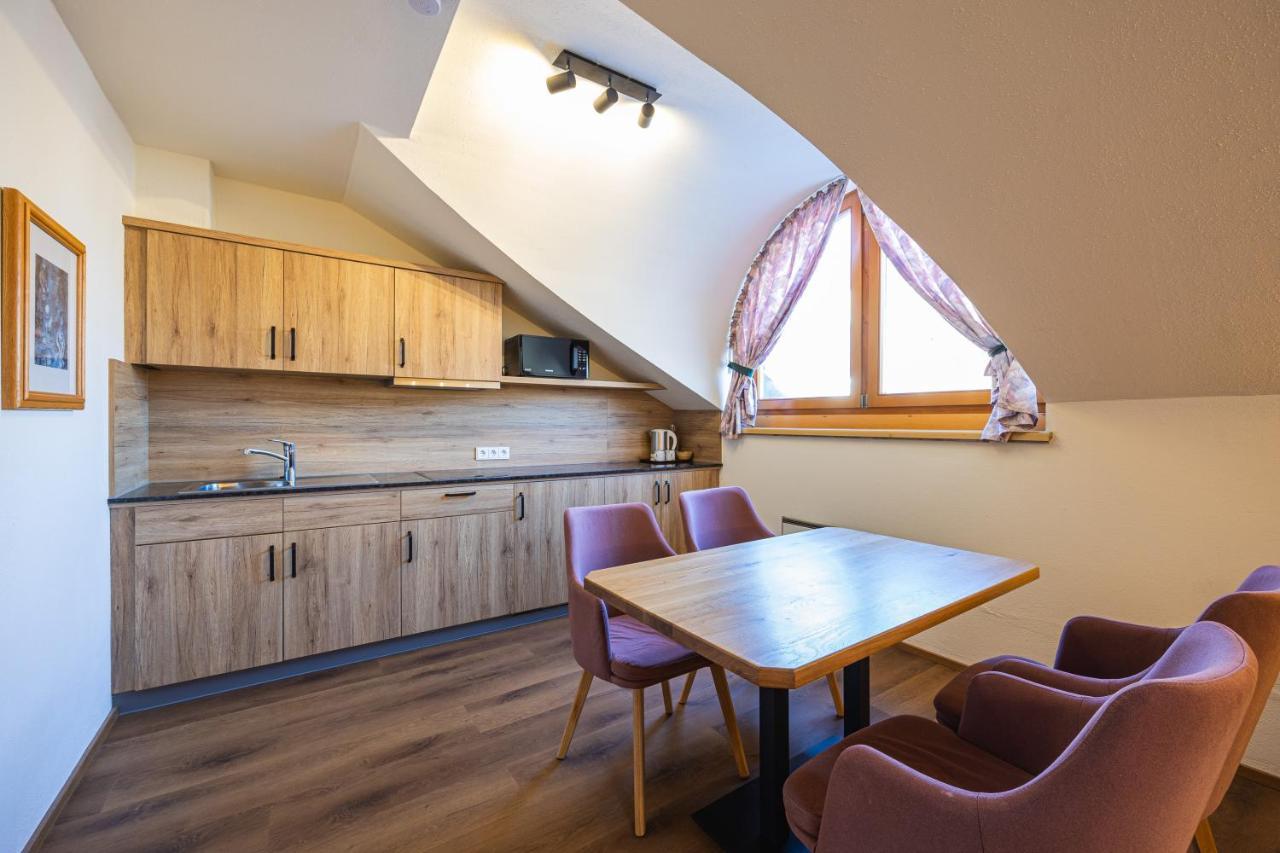 Hotel Neue Post Zell am See Exterior photo