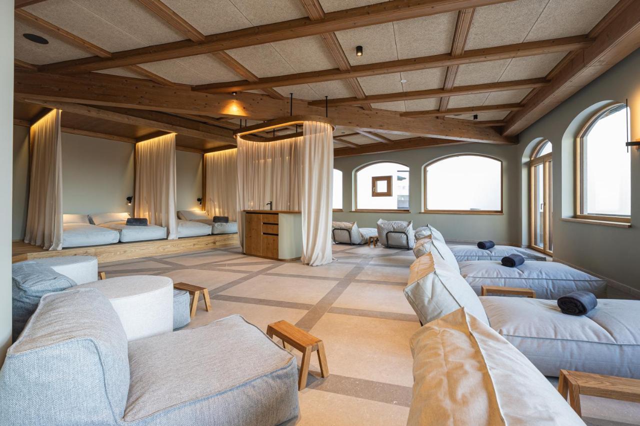 Hotel Neue Post Zell am See Exterior photo