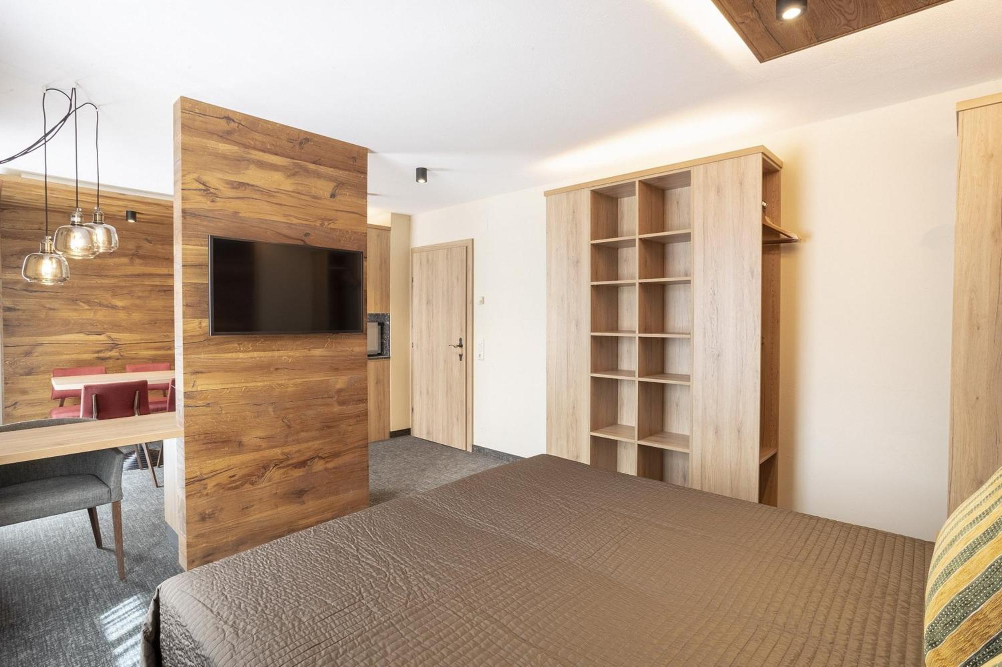 Hotel Neue Post Zell am See Exterior photo