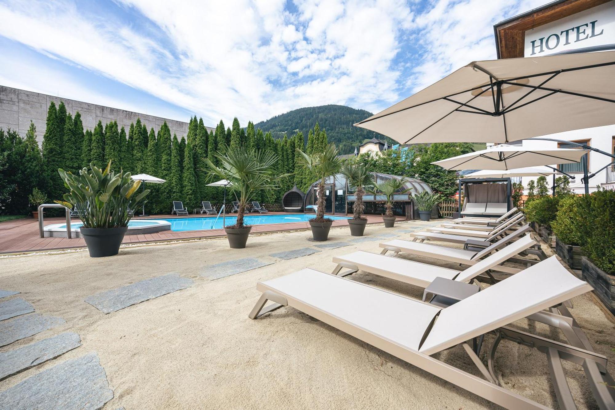 Hotel Neue Post Zell am See Exterior photo