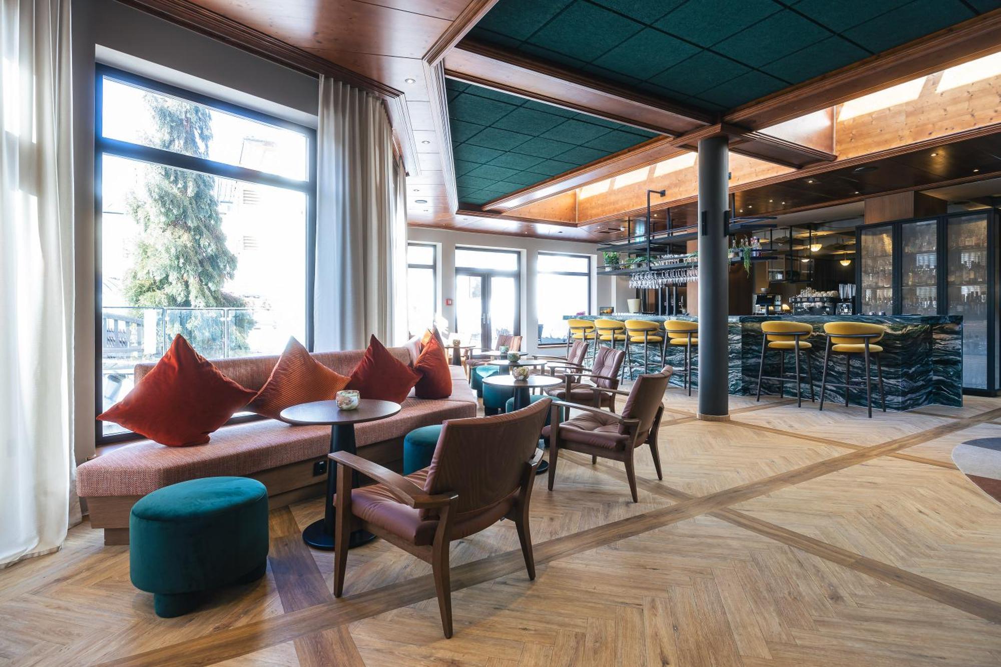 Hotel Neue Post Zell am See Exterior photo