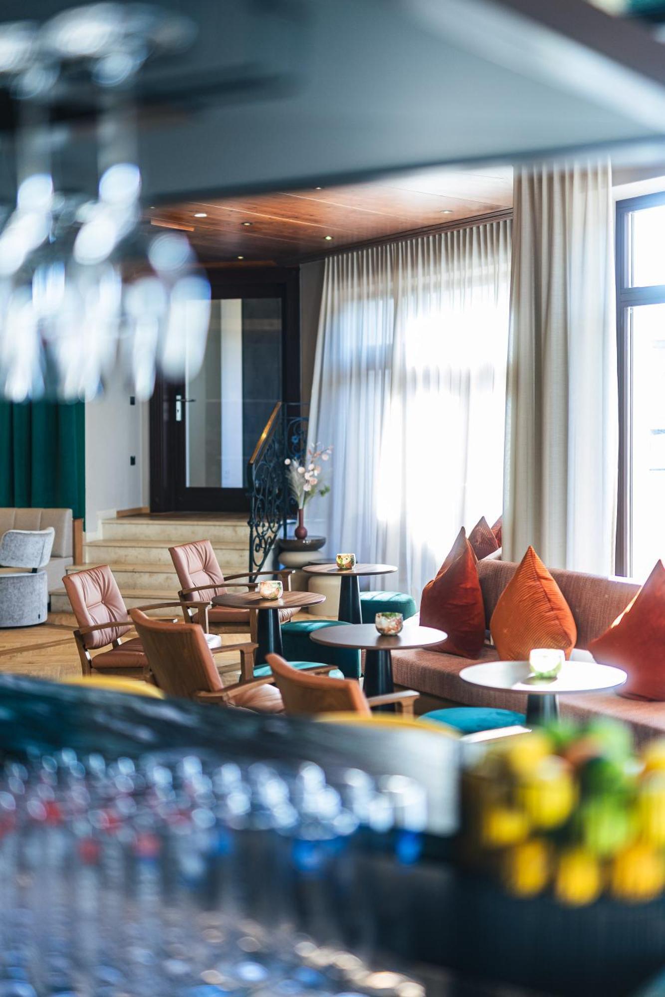 Hotel Neue Post Zell am See Exterior photo